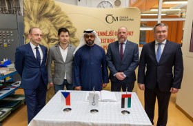 دبي للسلع المتعددة يطلق عملات إماراتية من الذهب والفضة مستوحاة من إنجازات الدولة على مدار الخمسين عاماً الماضية