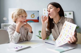 أســـباب تأخـــر النطــق عـــند الأطفــــال