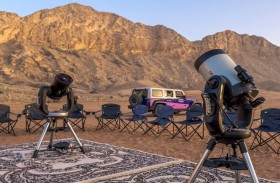 مركز مليحة للآثار ينظم فعالية لمراقبة ظاهرة خسوف القمر