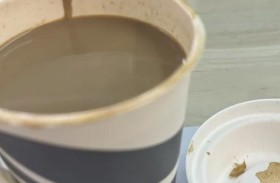 مفاجأة صاعقة  في كوب قهوة.. هدية غير مرغوب بها