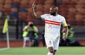 انفلات المدرجات الخالية يفجر الأزمات في الدوري المصري