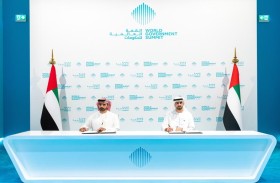 حكومة الإمارات توقع مذكرة تعاون ثنائي مع حكومة عجمان لتطوير الأداء الحكومي 