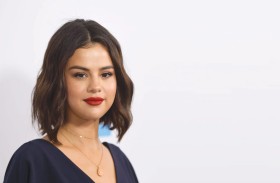 سيلينا غوميز تعيد تصوير مشهد قديم بأغنيتها الجديدة