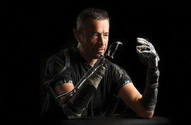 ابتكار يد إلكترونية بقدرات إرادية مستقلة