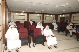 ورشة عمل خاصة بتحليل البيئة الداخلية والخارجية  بنادي الشارقة 