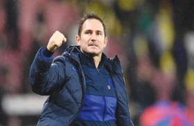 لامبارد يطالب بتأخير موعد انطلاق «البريميرليغ»