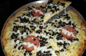 «بيتزا النمل» في البرازيل