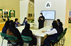 سلامة الطفل .. ورش إبداعية وقصص مصورة للصغار في الشارقة الدولي للكتاب