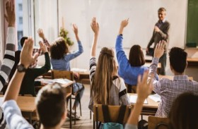 هل يطيل التعليم سنوات العمر؟