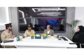 شرطة دبي تستقبل خبيراً دولياً في مجال الدراسات المستقبلية WFSF