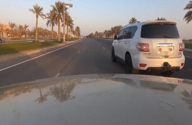 16378 مخالفة عدم استعمال الإشارة عند تغيير الاتجاه في أبوظبي خلال2021