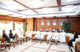 «غرفة عجمان« و«الاتحاد للطيران» يبحثان التعاون الاقتصادي والسياحي