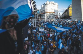 كأس العالم تنسي الأرجنتينيين مآسي التضخم 