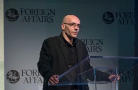 كمالا هاريس رئيسة بداية من عام 2023...؟