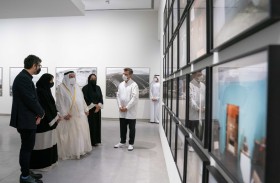 حاكم الشارقة يفتتح المعرض الفني الوجه الآخر للصمت لهراير سركيسيان