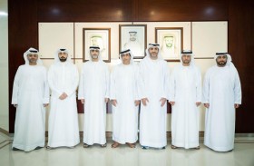 وفد من الجمارك الاتحادية وجمارك أبوظبي يطلع على تجربـة منفذ خطـم ملاحـة الحدودي بالشـارقة