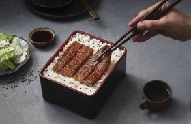 الكشف عن أول  لحم ثعبان بحر مُنتج في المختبر