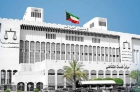 حبس سيدة أعمال وغرامة مليون دينار بتهمة الاحتيال 