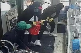 سرقة محل مجوهرات في وضح النهار