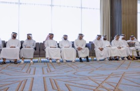 مكتوم وأحمد بن محمد يقدمان واجب العزاء في زوجة سيف الشعفار