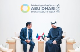رئيس الدولة والرئيس الفلبيني يبحثان علاقات البلدين على هامش أسبوع أبوظبي للاستدامة