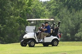 عاشق الإجازات.. انتقادات لبايدن بسبب غيابه الطويل