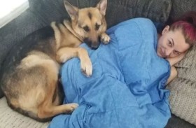 اضطراب نادر يجعلها تعتقد أنها الشيطان