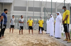 بعثة منتخبنا للكرة الشاطئية تُغادر إلى المغرب لإقامة معسكر خارجي