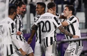 يوفنتوس يطيح حامل اللقب ورونالدو ينقذ يونايتد 