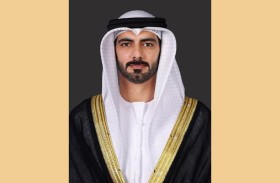 وزير الثقافة: المرأة الإماراتية نموذج يحتذى في جميع القطاعات