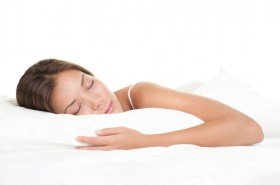 كثرة النوم قد تزيد خطر الإصابة بالسكتة الدماغية