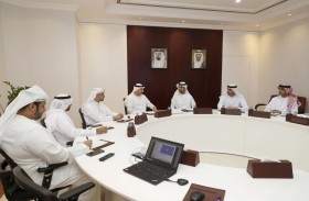اقتصادية الشارقة تستعرض سبل توفير الإمكانات لقطاع الأعمال والمستثمرين