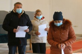 جباروف في طريقه للفوز بانتخابات الرئاسة بقرغيزستان 