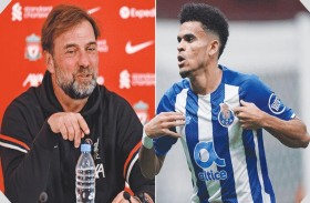 كلوب يحفز الوافد الجديد دياز للتألق مع ليفربول