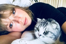 قطط تايلور سويفت تنضم لنادي المليونيرات