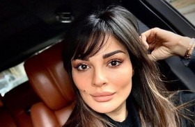 نادين نجيم تُنهي 2020 قريباً ومشروع آخر يلوح في الأفق