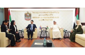 الإمارات وتايلند تبحثان آفاق التعاون الثنائي في مجالات العمل 