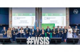 وزارة التربية والتعليم تحصد جائزة القمة العالمية لمجتمع المعلومات 2022 في سويسرا 