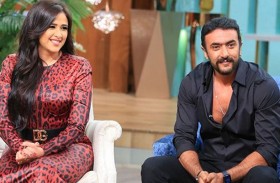 ياسمين عبد العزيز تزور أحمد العوضي بالمستشفى