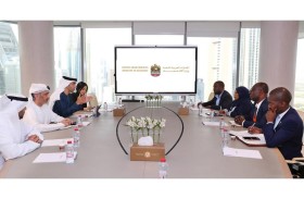 الإمارات وتنزانيا تبحثان الارتقاء بالعلاقات التجارية والاستثمارية 