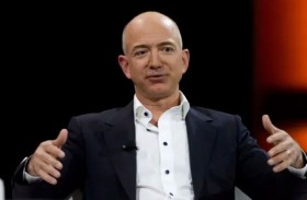 بيزوس يعتزم التبرع بثروته للجمعيات الخيرية 