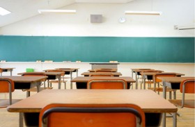 راقصة داخل مدرسة والحكومة تتحرك