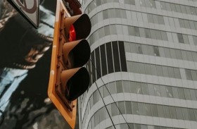 تنتقم من حبيبها بتجاوز 49 إشارة حمراء في سيارته