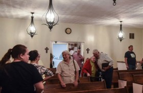 وفاة عشرات القساوسة الأمريكيين سخروا من الوباء...!