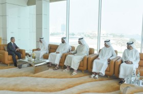 حاكم أم القيوين يستقبل سفير الصين لدى الدولة