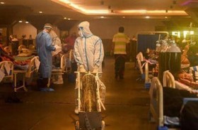  كارثة كورونا.. هل تتسلل من الهند إلى جيرانها؟