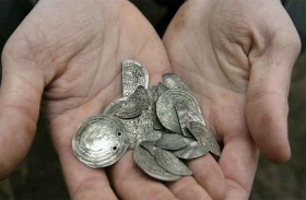 سيدة تعثر على كنز قيمته مليون دولار