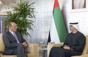 خالد بن محمد بن زايد يستقبل  المدير التنفيذي لشركة «بلاك روك»