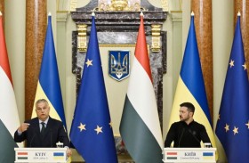 ضغوطات مجرية على أوكرانيا لاستئناف نقل الغاز الروسي إلى أوروبا