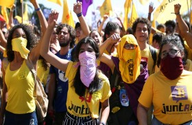 مستقبل بولسونارو أمام البرلمان البرازيلي اليوم